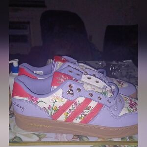 adidas  unheardof  grandma couch